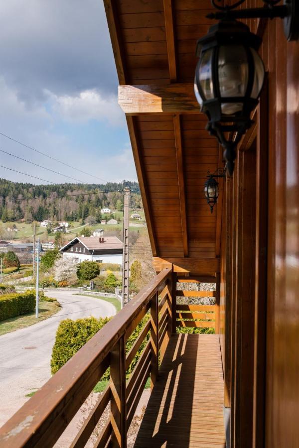 Вилла Le Chalet De Pol Ле-Толи Экстерьер фото